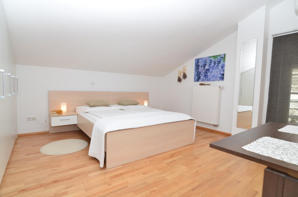 Diana Apartment